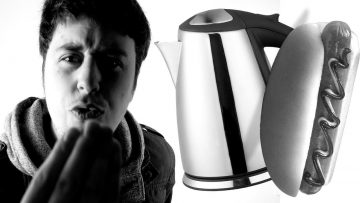 HOT DOGS IN KETTLES?! – Funky Movement 19